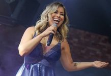 Walkyria Santos e Sâmya Maia fazem show em praça pública no aniversário de Massaranduba, PB